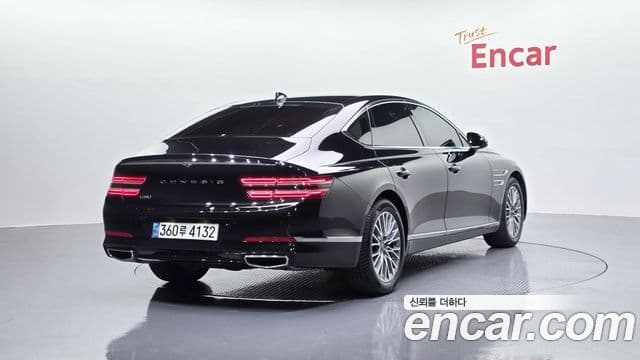 Genesis Electrified G80 2023 — Şəkil 1/20