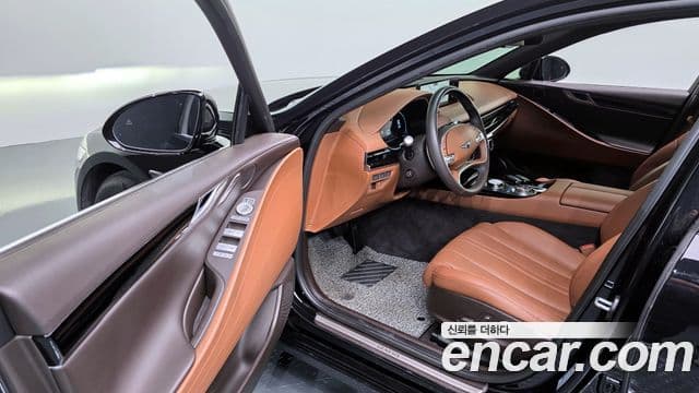 Genesis Electrified G80 2023 — Şəkil 9/20