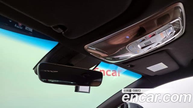 Genesis G80 2023 — Photo 8/36