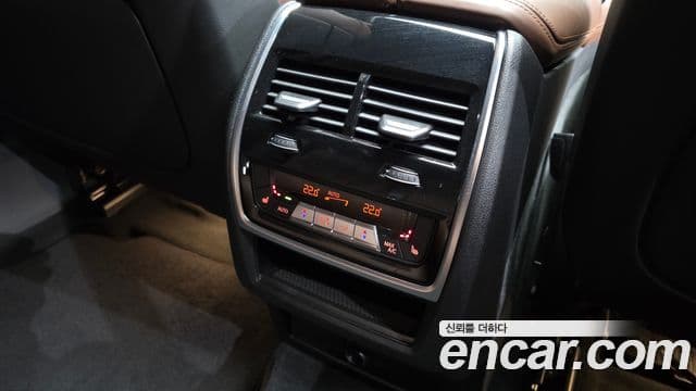 BMW X6 2025 — Photo 20/34