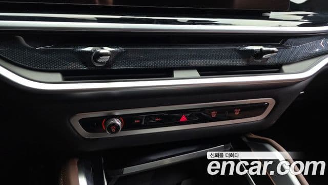 BMW X6 2025 — Photo 9/34