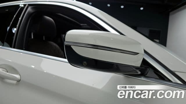BMW 5 Series 2019 — Photo 37/37
