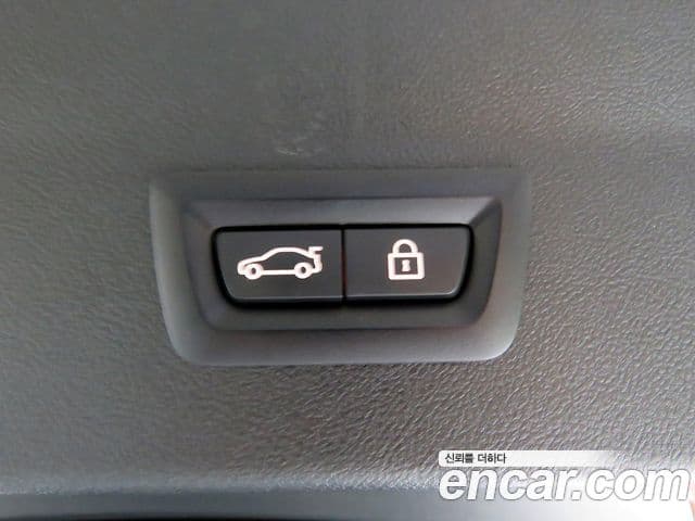 BMW X4 2022 — Photo 13/20