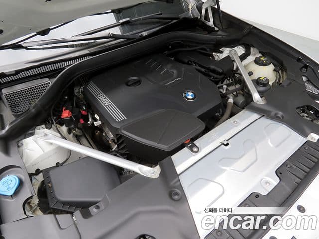BMW X4 2022 — Photo 20/20