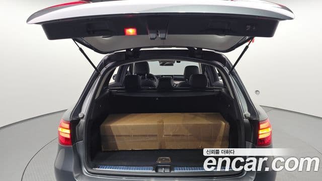 Mercedes-Benz GLC-Class 2018 — Şəkil 20/20