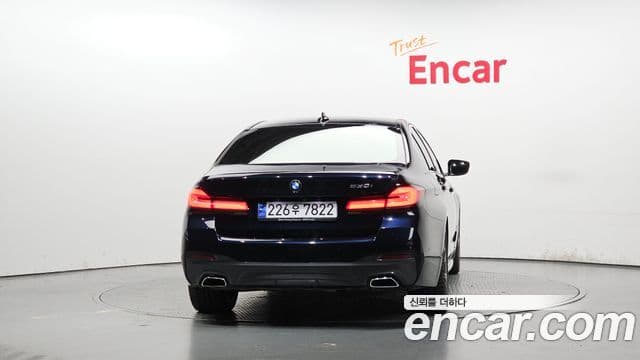 BMW 5 Series 2022 — Şəkil 4/20