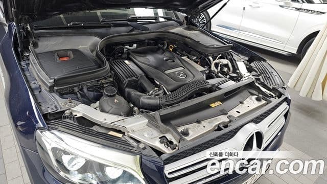 Mercedes-Benz GLC-Class 2019 — Şəkil 6/20