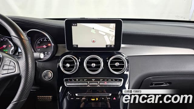 Mercedes-Benz GLC-Class 2019 — Şəkil 14/20