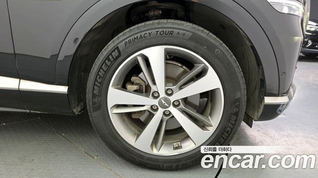 Genesis GV80 2021 — Photo 19/34