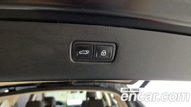 Genesis GV80 2021 — Photo 34/34
