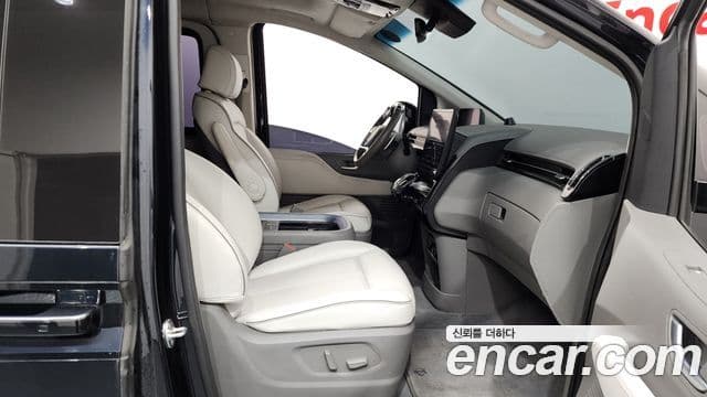 Hyundai Staria 2021 — Photo 22/33
