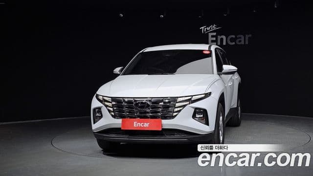 Hyundai Tucson Hybrid 2022 — Photo 18/20