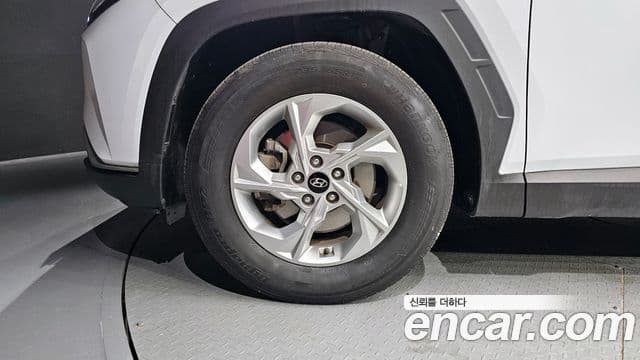 Hyundai Tucson Hybrid 2022 — Photo 9/20