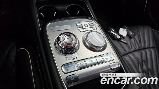 Genesis G90 2022 — Şəkil 9/20