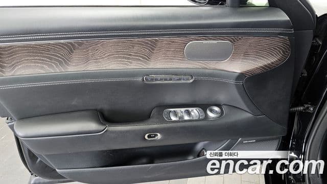 Genesis G90 2022 — Şəkil 8/36