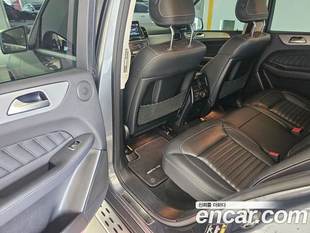 Mercedes-Benz GLE-Class 2018 — ფოტო 11/20