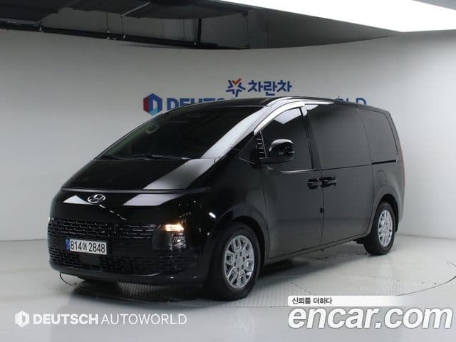 Hyundai Staria 2022 — ფოტო 9/20