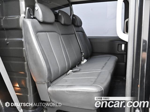 Hyundai Staria 2022 — ფოტო 12/20