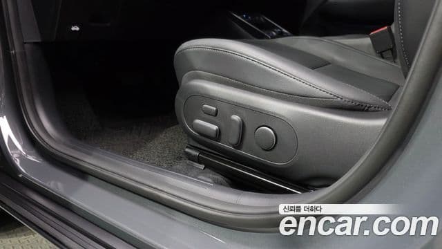 Hyundai Kona Hybrid 2025 — Şəkil 28/33