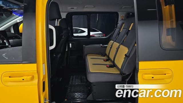 Hyundai Staria 2024 — Şəkil 12/20