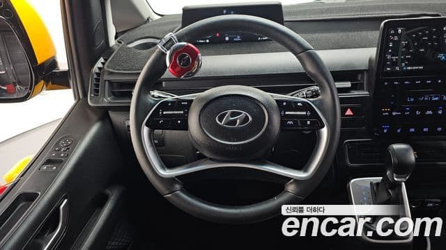 Hyundai Staria 2024 — Şəkil 13/20