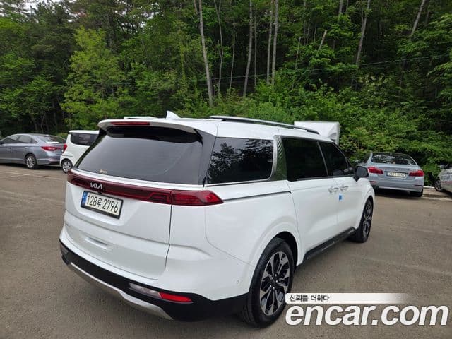 Kia Carnival 2023 — Şəkil 3/14