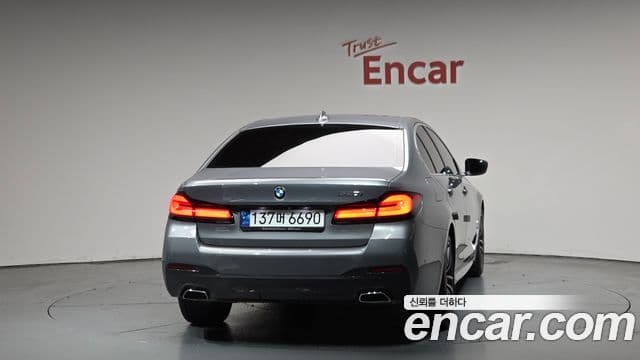 BMW 5 Series 2023 — Şəkil 4/20