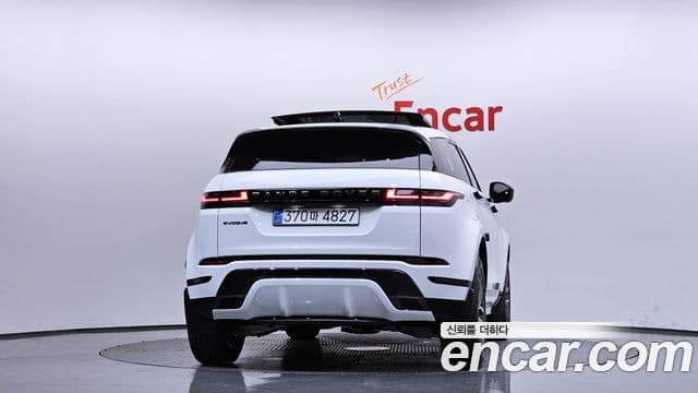 Land Rover Range Rover Evoque 2025 — ფოტო 4/20
