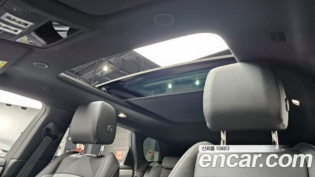 Land Rover Range Rover Evoque 2025 — ფოტო 17/20