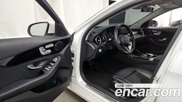 Mercedes-Benz C-Class 2020 — Şəkil 10/20