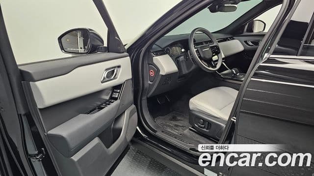 Land Rover Range Rover Velar 2024 — ფოტო 11/20