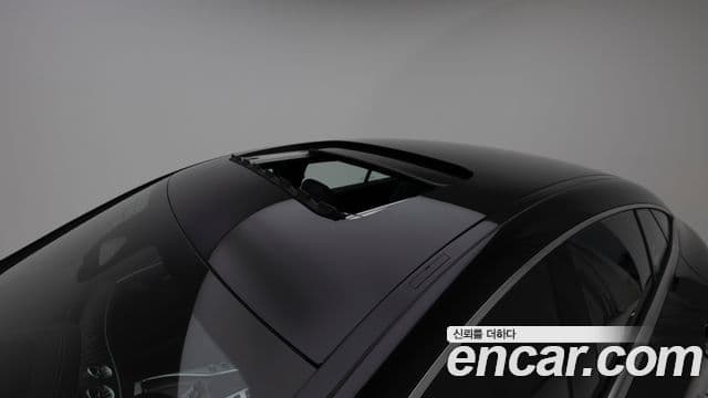 Mercedes-Benz AMG GT 2025 — Şəkil 11/20