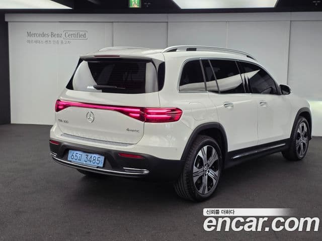 Mercedes-Benz EQB 2025 — ფოტო 10/15