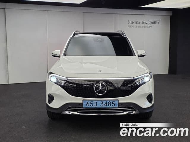 Mercedes-Benz EQB 2025 — ფოტო 2/15