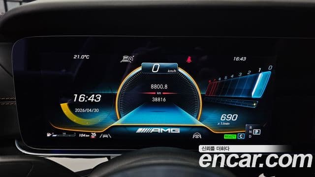 Mercedes-Benz AMG GT 2021 — ფოტო 18/20