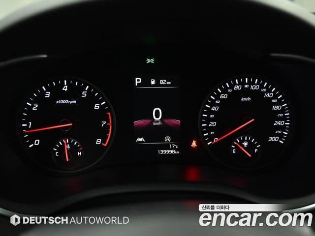 Kia Stinger 2021 — ფოტო 7/20