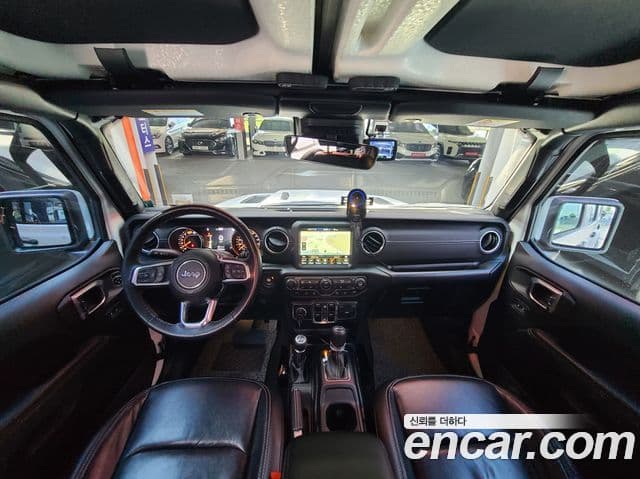 Jeep Wrangler 2019 — Şəkil 9/20