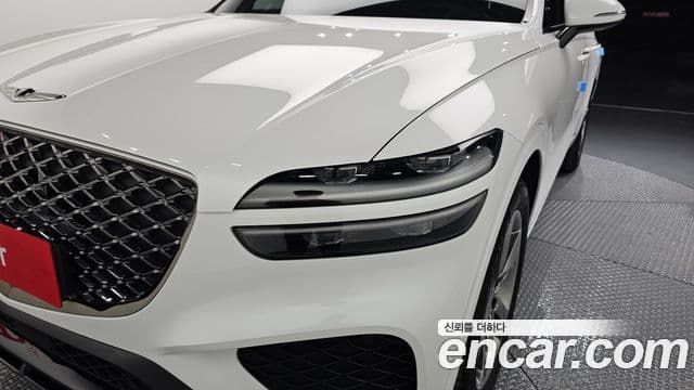 Genesis GV70 2021 — ფოტო 17/33