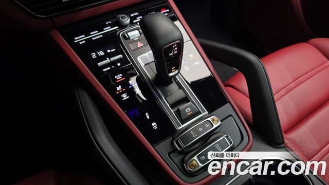 Porsche Cayenne 2022 — Şəkil 9/20