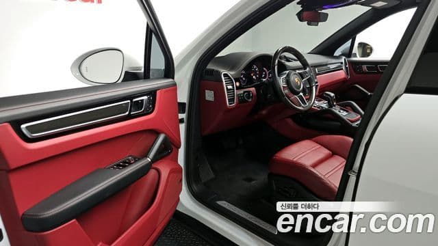 Porsche Cayenne 2022 — Şəkil 10/20