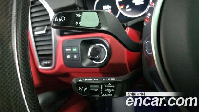 Porsche Cayenne 2022 — Photo 5/35