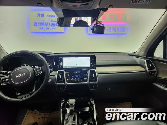 Kia Sorento 2023 — ფოტო 10/20