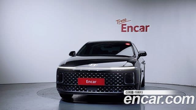 Hyundai Grandeur 2023 — ფოტო 3/20