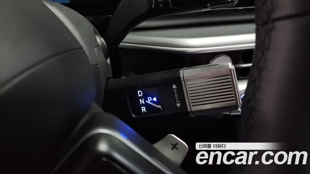 Hyundai Grandeur 2023 — ფოტო 9/20
