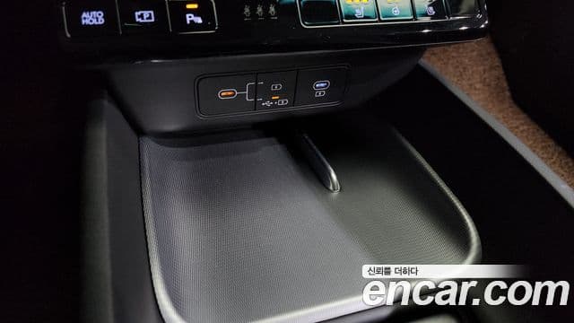 Hyundai Grandeur 2023 — ფოტო 12/20