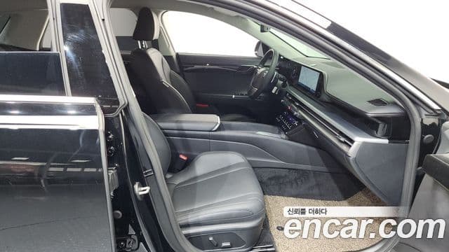 Hyundai Grandeur Hybrid 2023 — Photo 2/34