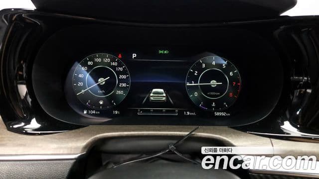 Kia K5 2020 — Şəkil 8/20
