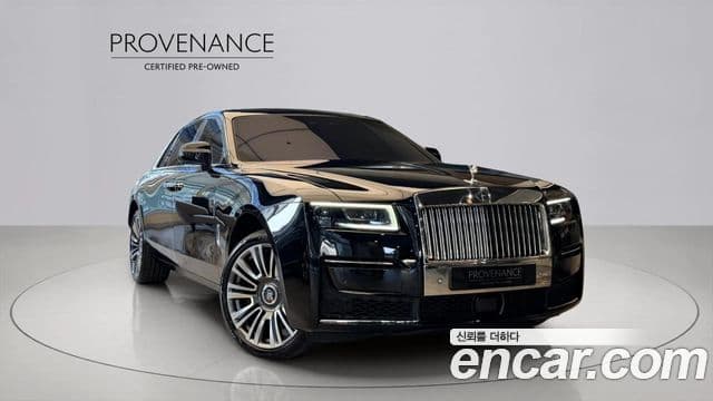 Rolls-Royce Ghost 2023 — ფოტო 15/20