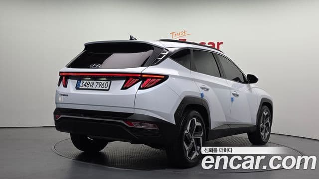 Hyundai The New Tucson 2021 — Фото 2/20