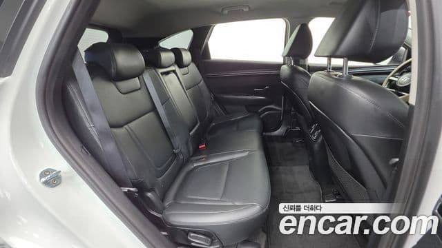 Hyundai Tucson Hybrid 2021 — ფოტო 13/30